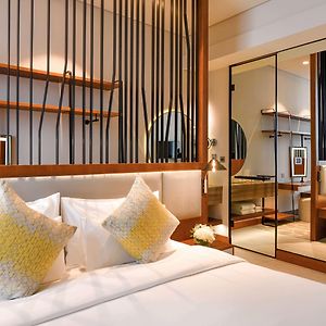 Premium Beach King Room