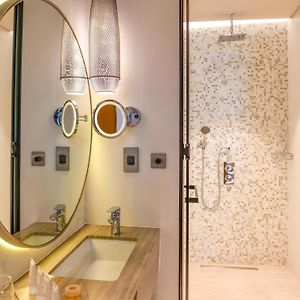 Premium Beach Twin Room
